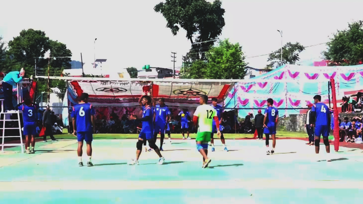 नवौं राष्ट्रिय खेलकुद : पुरुष भलिबलमा पुलिसकाे विजयी सुरुआत